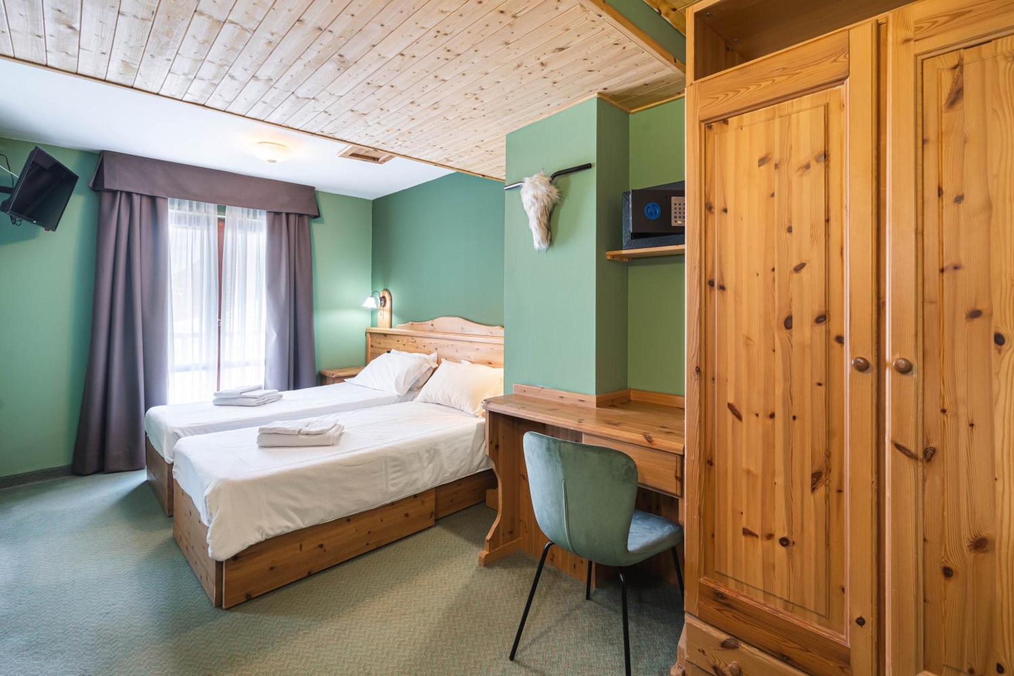 Chalet Des Alpes Gressan Esterno foto