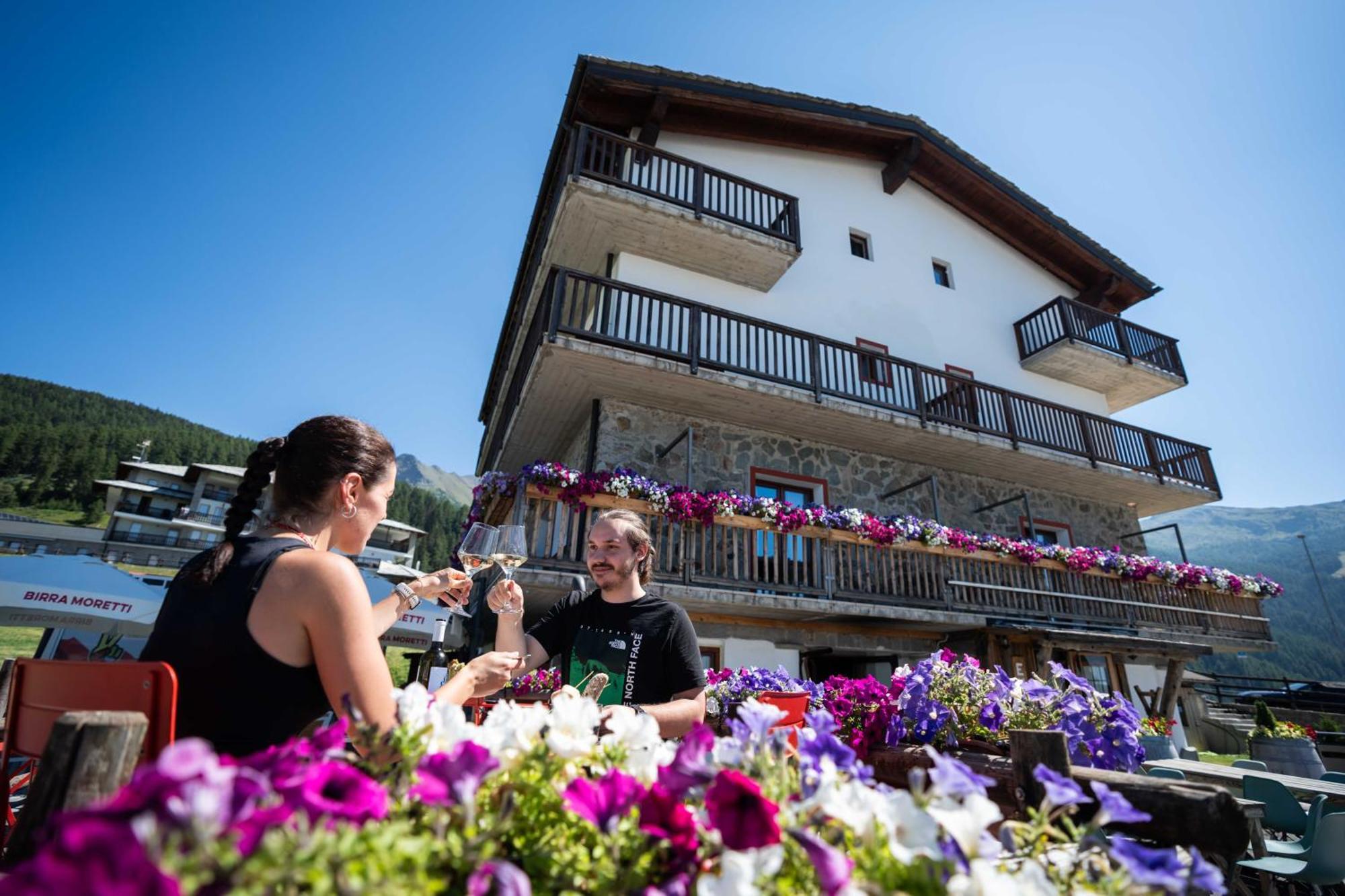Chalet Des Alpes Gressan Esterno foto